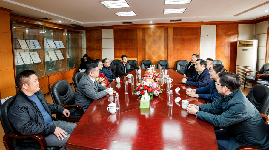 1673368477200143KKth.jpg 合照1.jpg